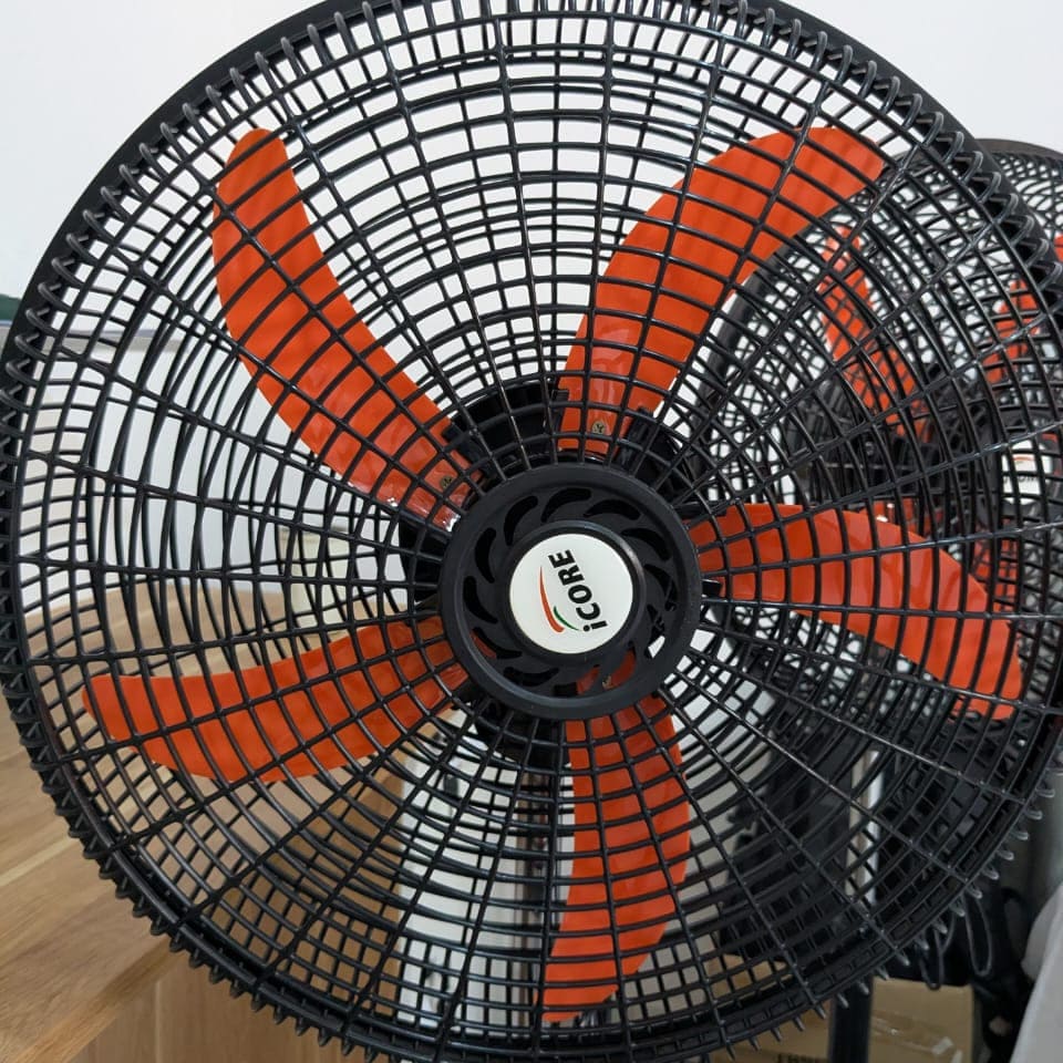 iCore 18″ Industrial Pedestal Fans – 4-Pack for Warehouses & Offices